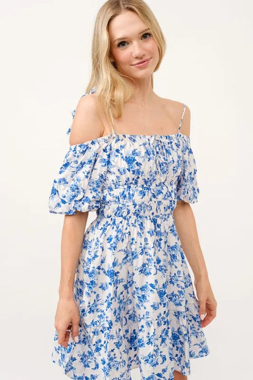 Élinora – Robe épaules dénudées à manches bouffantes