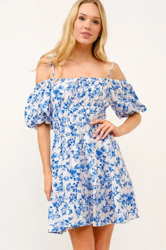 Élinora – Robe épaules dénudées à manches bouffantes