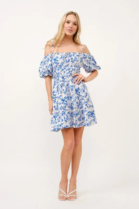 Élinora – Robe épaules dénudées à manches bouffantes