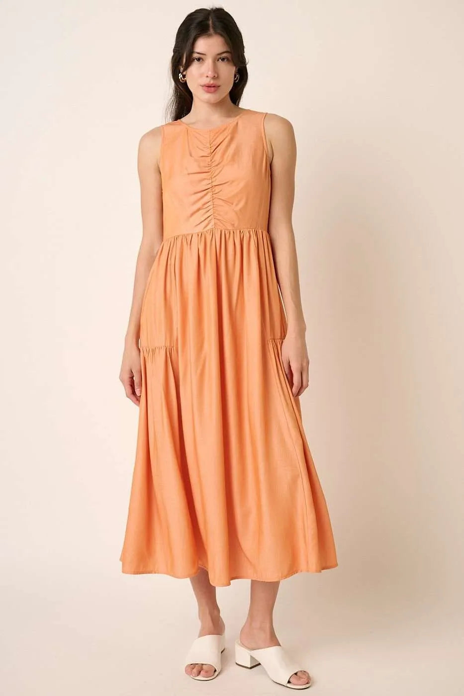 Émilie – Robe Midi Froncée Sans Manches