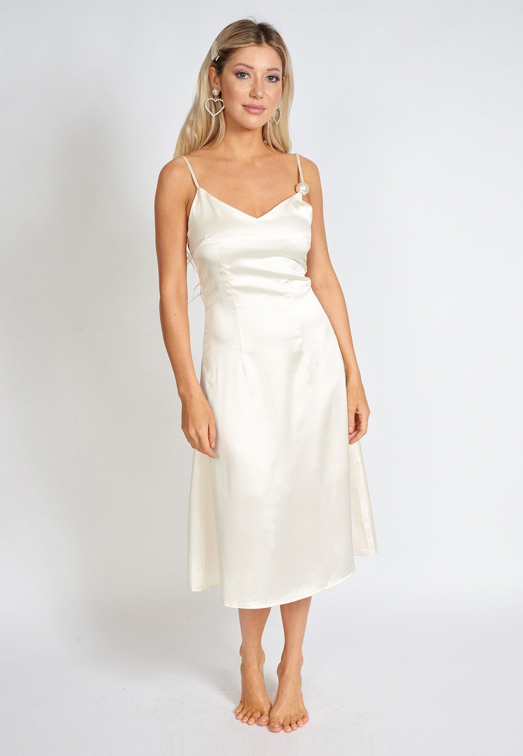 Léonie - Robe nuisette satinée à perle unique
