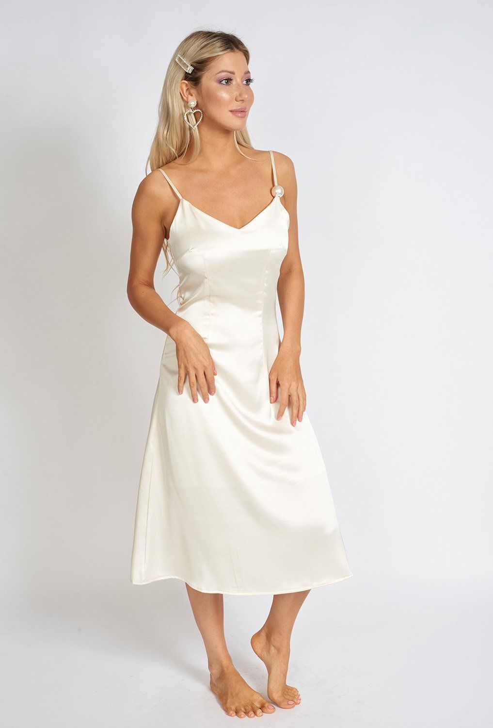 Léonie - Robe nuisette satinée à perle unique